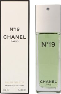 N°19 Eau De Toilette