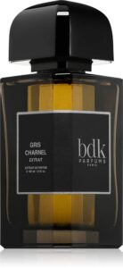 Gris Charnel Extrait